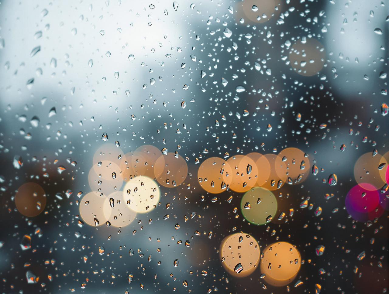 江南梅雨季：一段慢镜头的自白 - 555影视蜜心手记